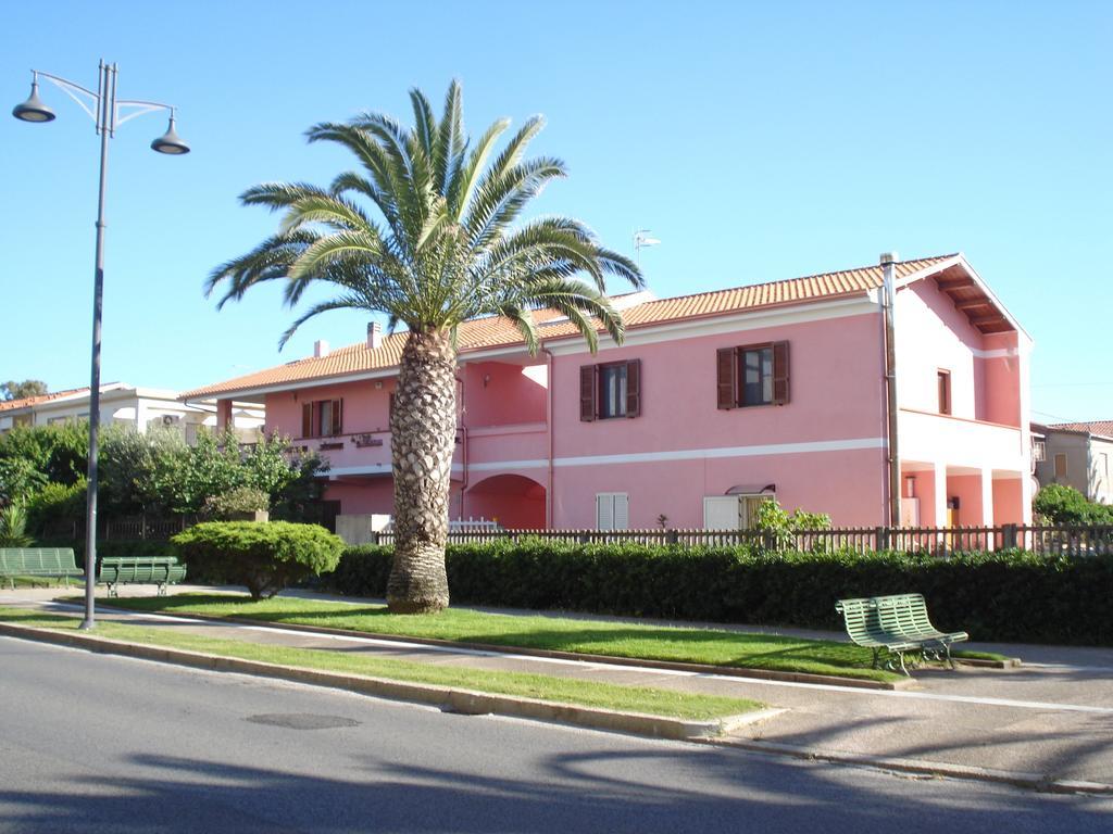 L'Aurora Viola Bed & Breakfast Carbonia Rom bilde