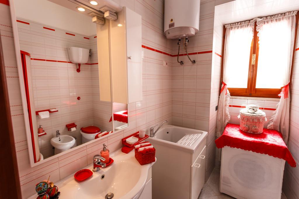 L'Aurora Viola Bed & Breakfast Carbonia Eksteriør bilde